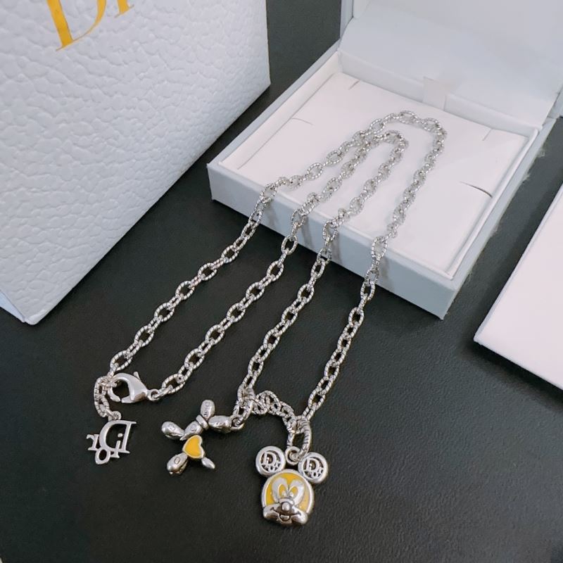 chr1st1an D10r necklaces